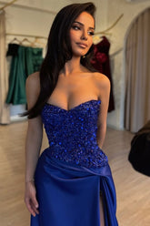 Elegant Royal Blue Sequin Strapless Sheath Prom Dress with Ruffle Slit